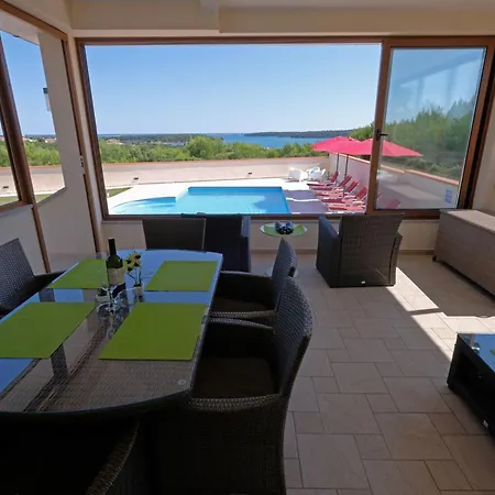 Semesterbostad Nettes In Mit Privatem Pool By Interhome *