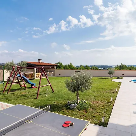 Semesterbostad Nettes In Mit Privatem Pool By Interhome *